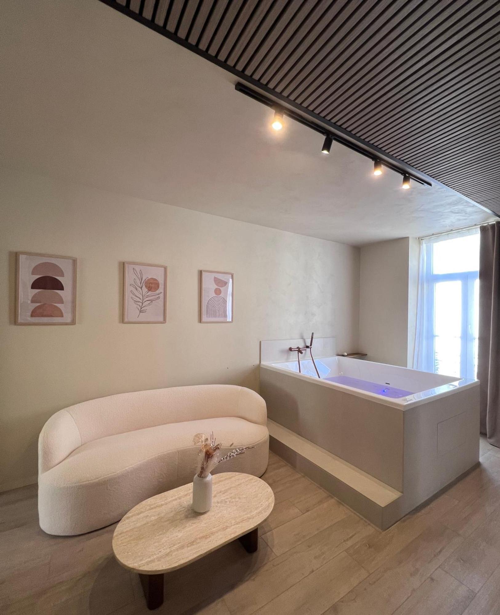 Harmony Room Suite Avec Balneo Ανζέρ Εξωτερικό φωτογραφία
